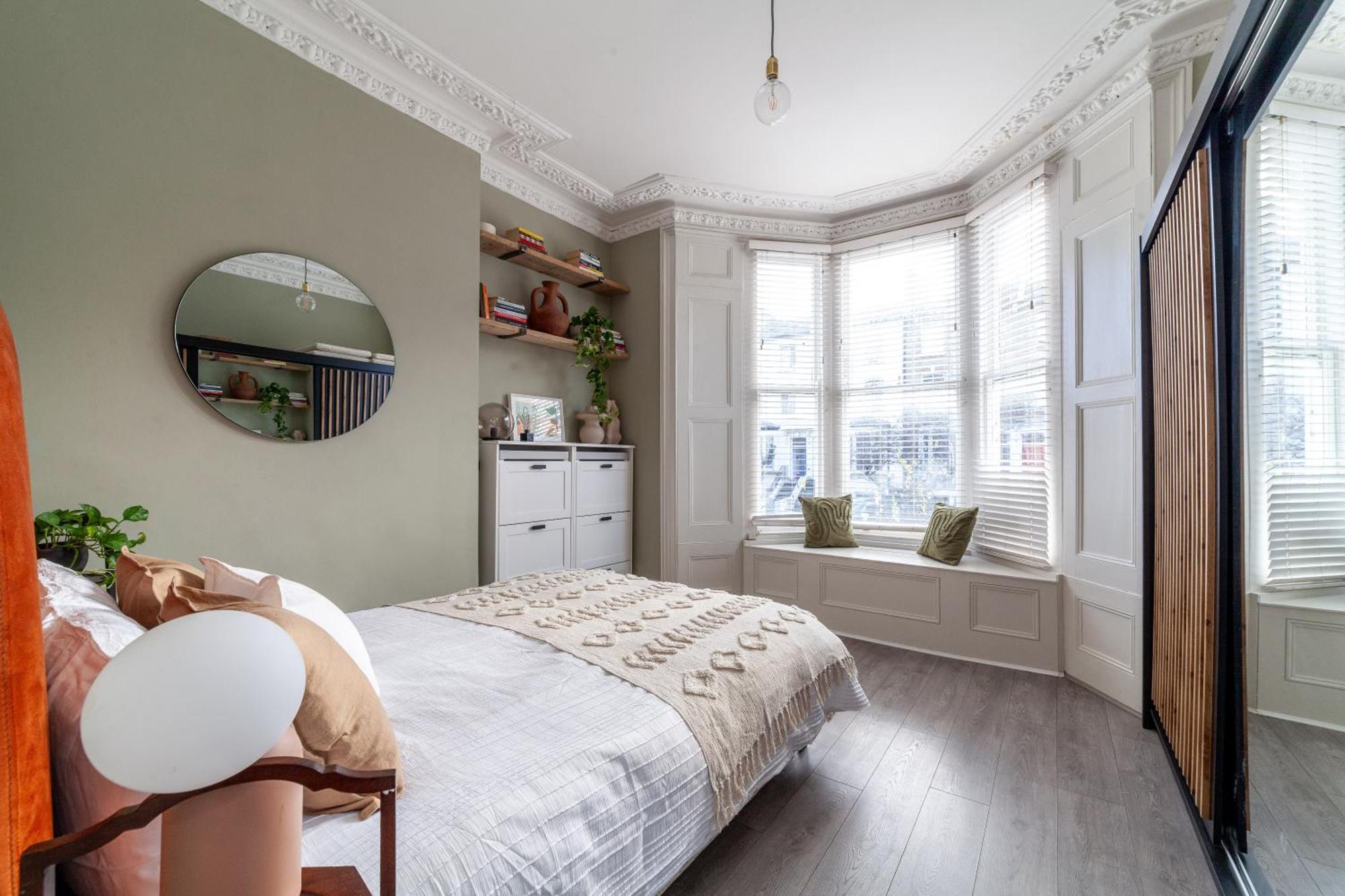 Apartment Arte - 2 Bed Luxurious Flat, Garden, 5min Dalston St., Parking Available, Serviced - Up To 5 Ppl