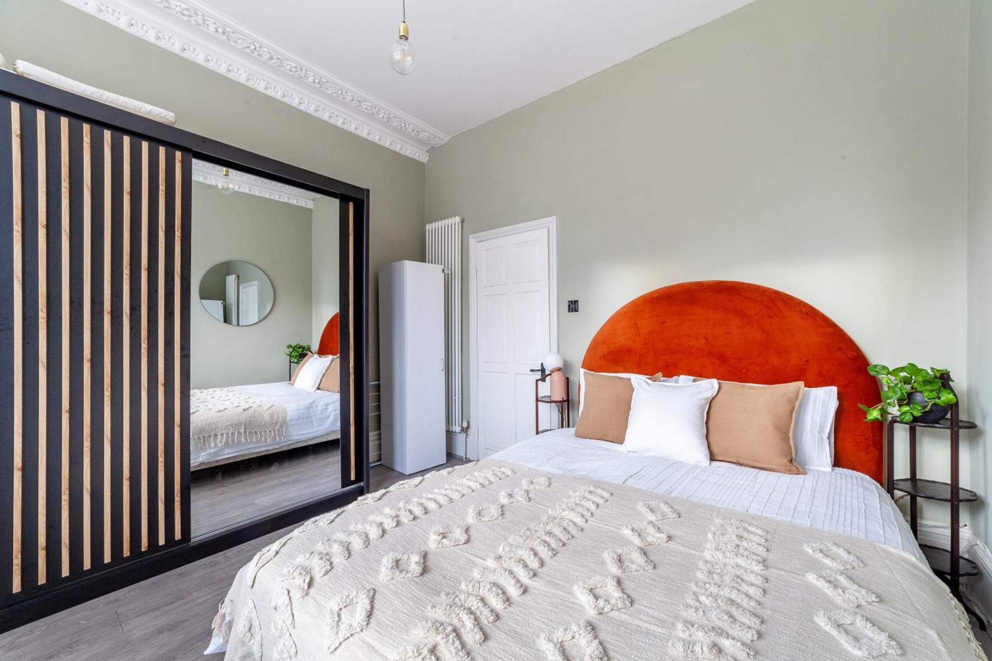 Arte - 2 Bed Luxurious Flat, Garden, 5min Dalston St., Parking Available, Serviced - Up To 5 Ppl Appartement *