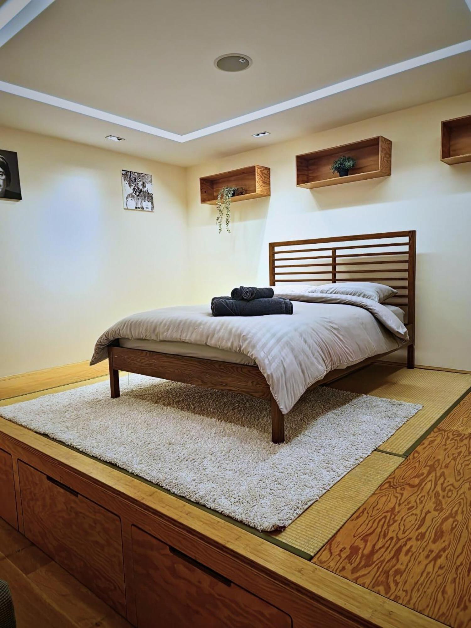 Apartment Wood Studio Flat London