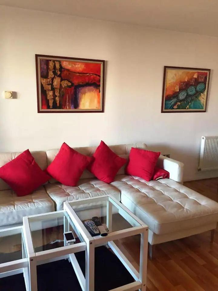 Privat overnatting 1 Or 2 Ppl Near Excel, O2, Canary Wharf - London