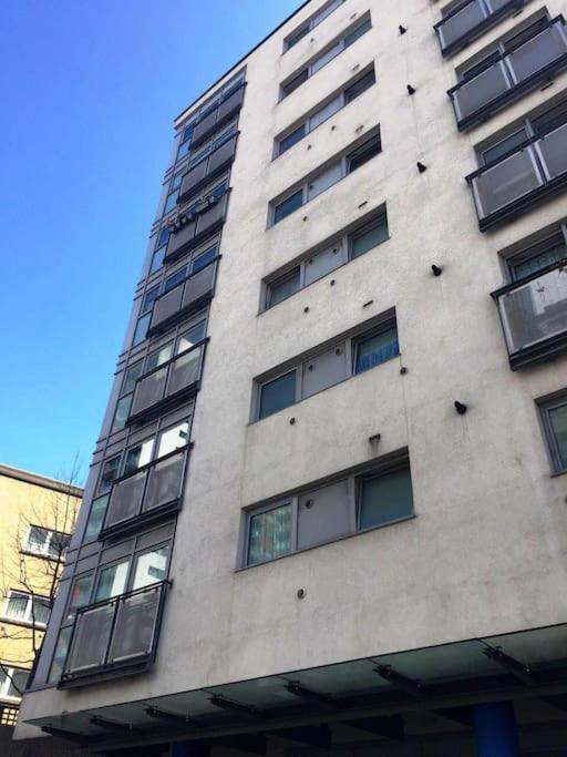 1 Bedroom Flat Near Excel, O2, Canary Wharf - Londra