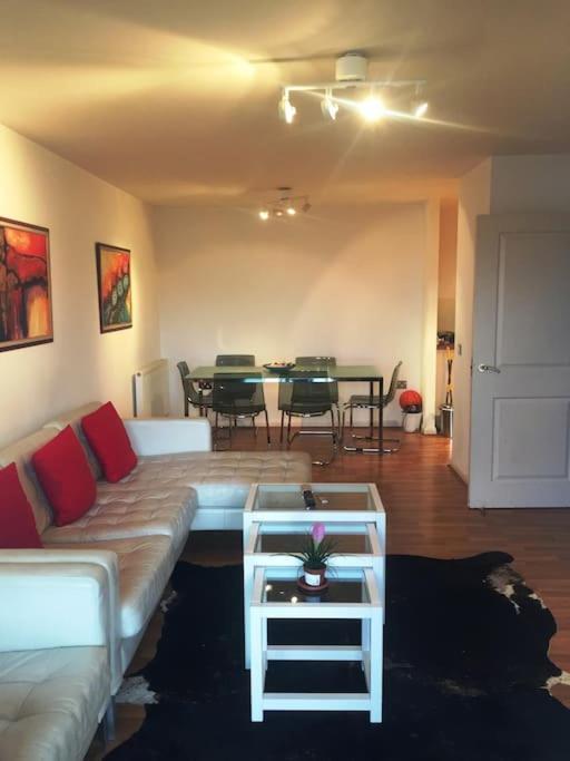 1 Bedroom Flat Near Excel, O2, Canary Wharf - Appartamento *