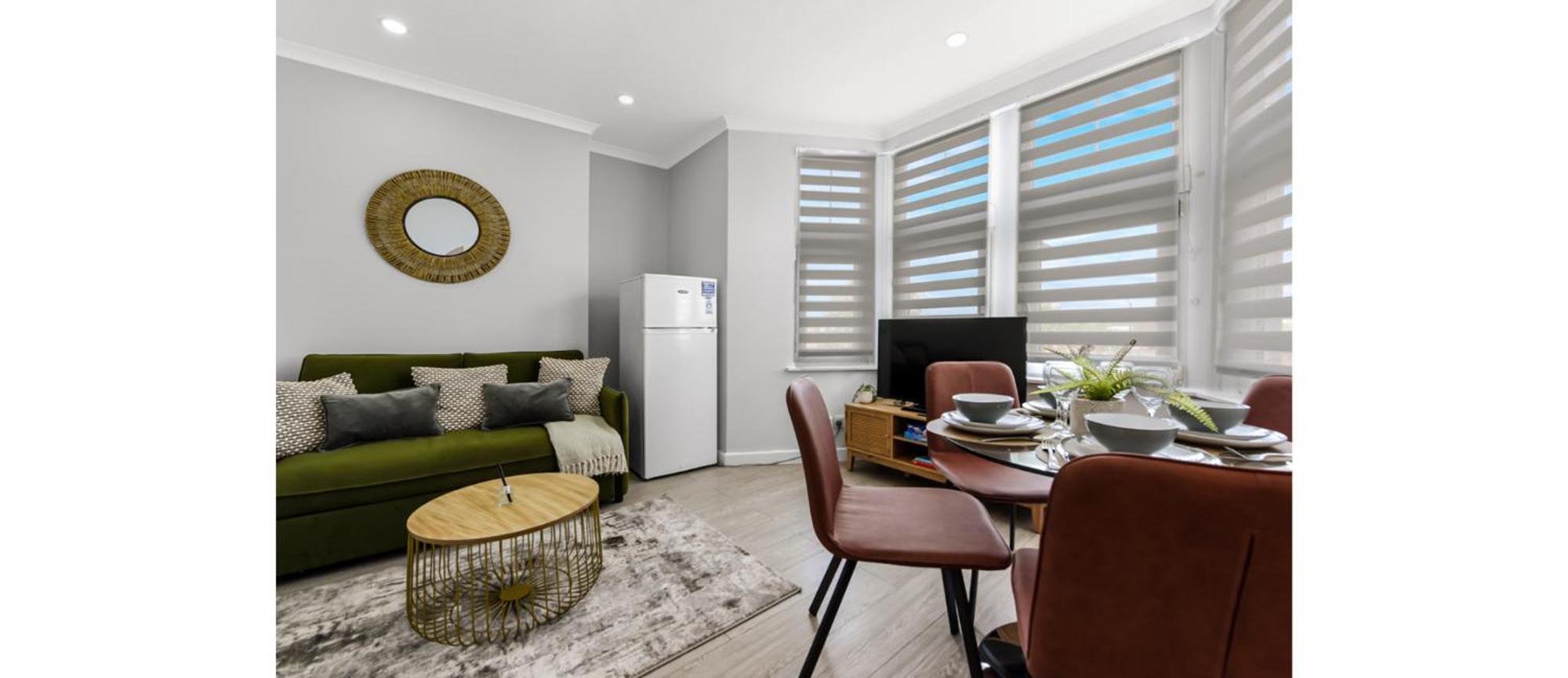 2-bedroom Thameside Getaway Appartement *