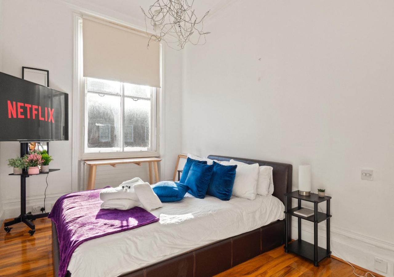 Sg, Classic Knightsbridge Loft * Londen
