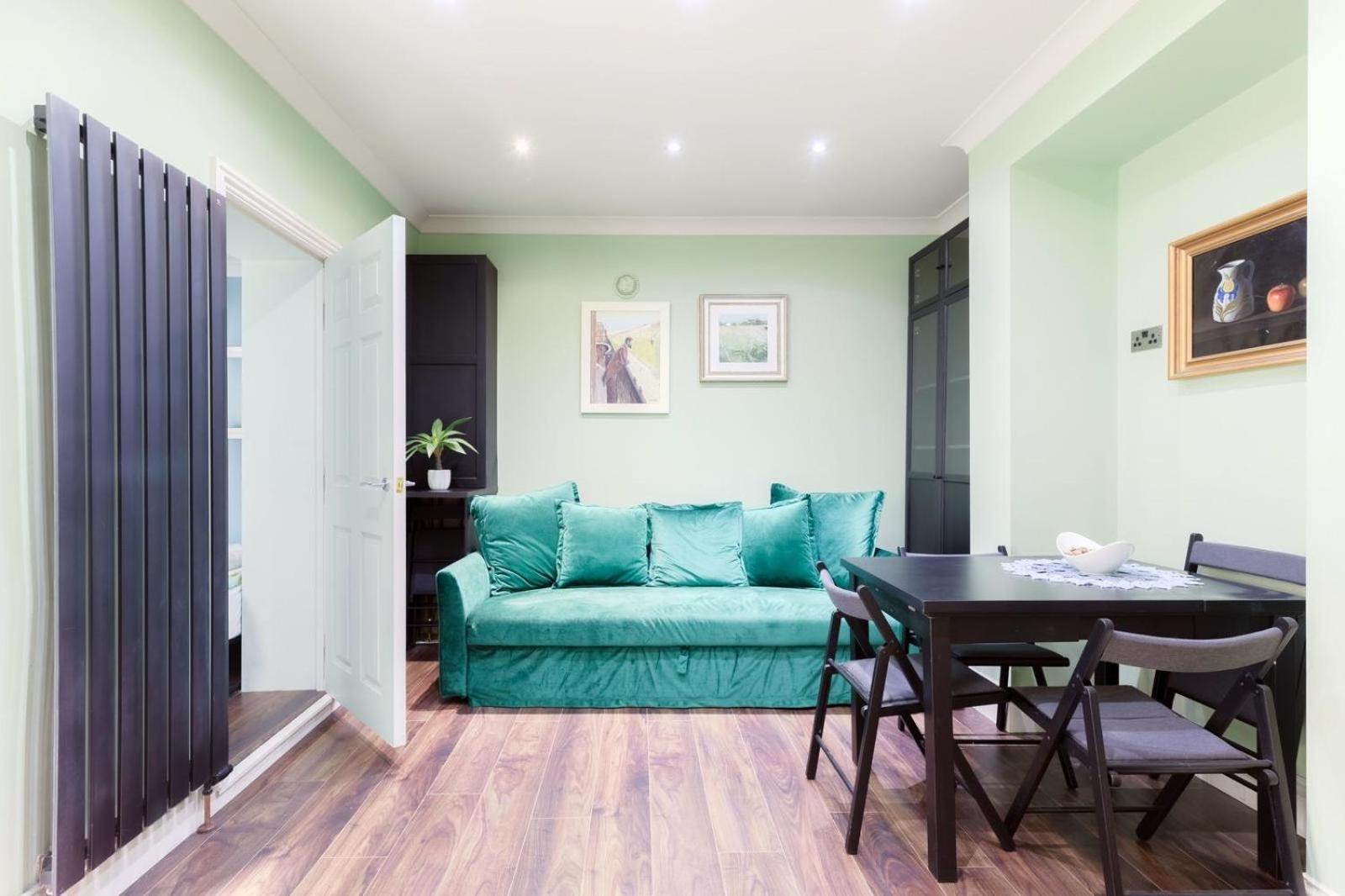 Appartement Stylish 2 Bedrooms Flat Sleeps 6 & Garden Zone 2 Cls Londres