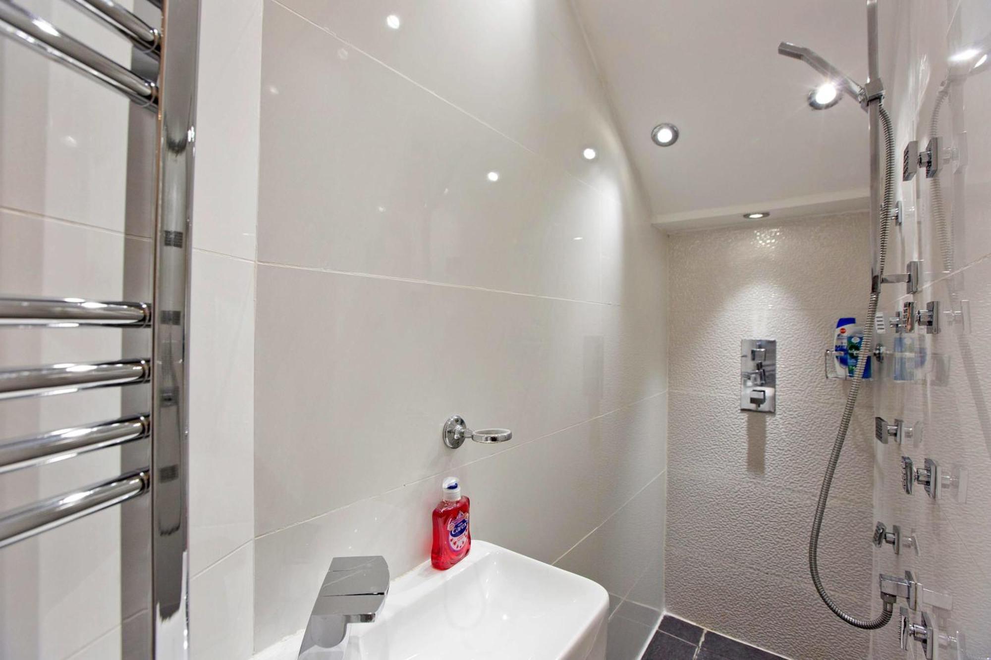 Marylebone 2 Bed Near Harley St & Regents Park Appartamento *