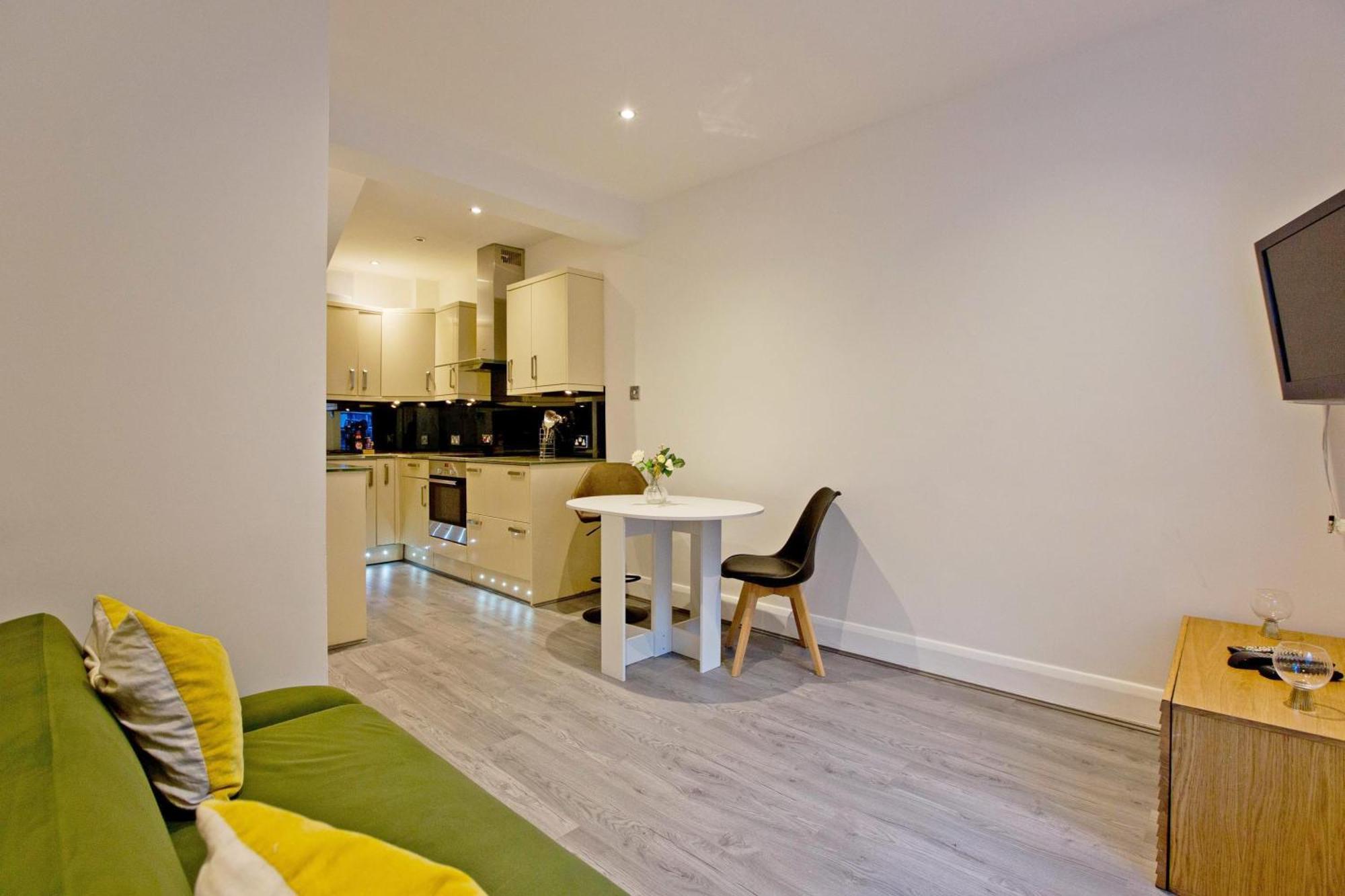 Marylebone 2 Bed Near Harley St & Regents Park Appartamento
