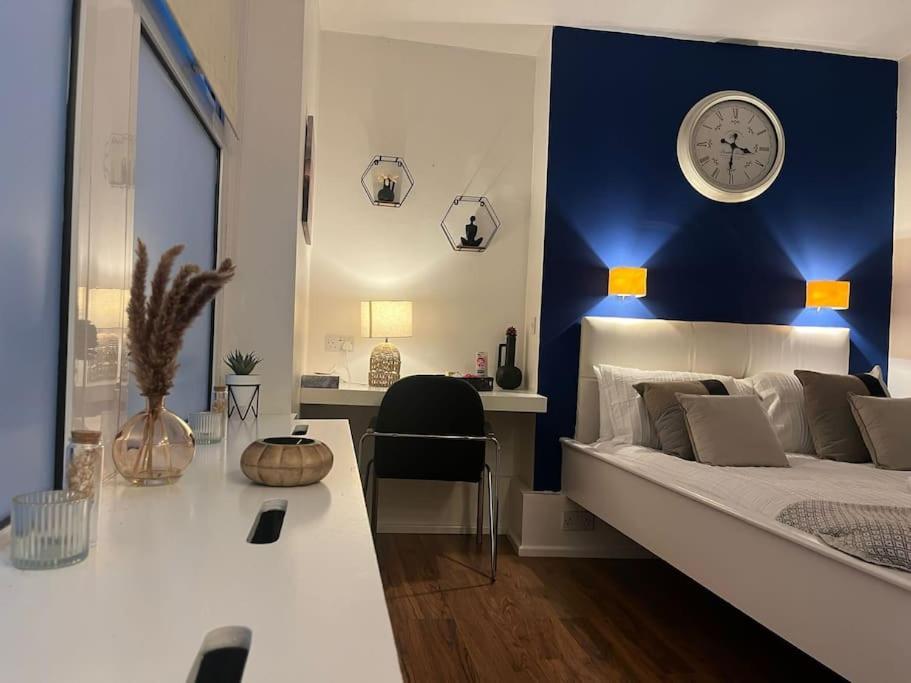 Appartamento Modern In Barbican Ec1 - Blue - F4 *
