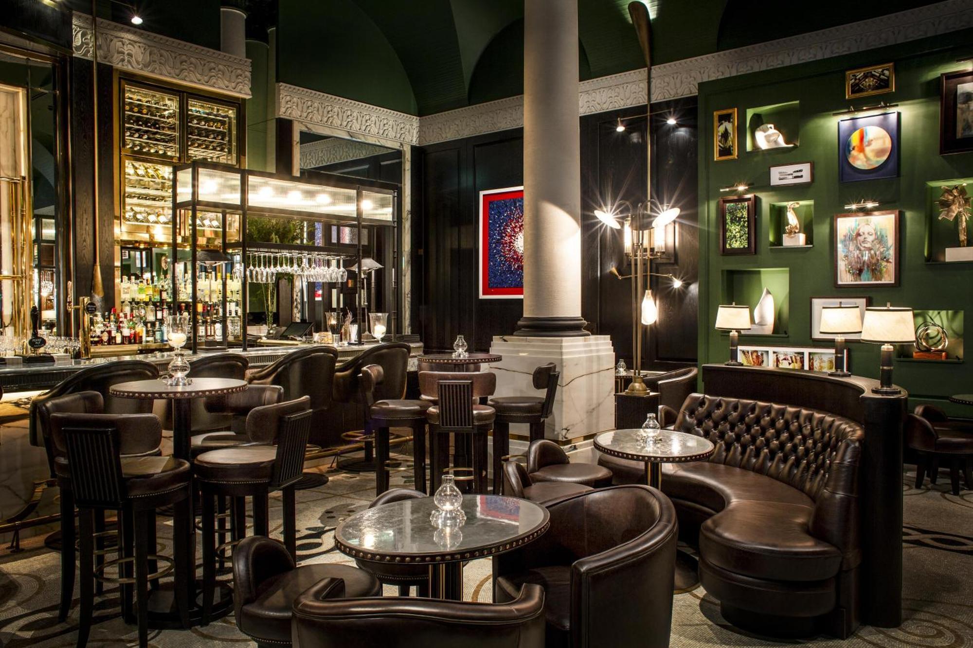 Corinthia Hotel