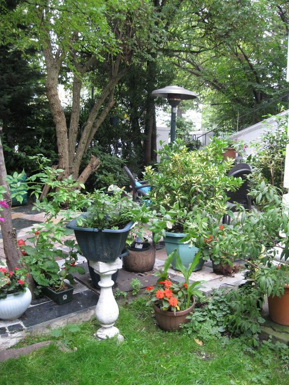 Dawson Place, Juliette's London