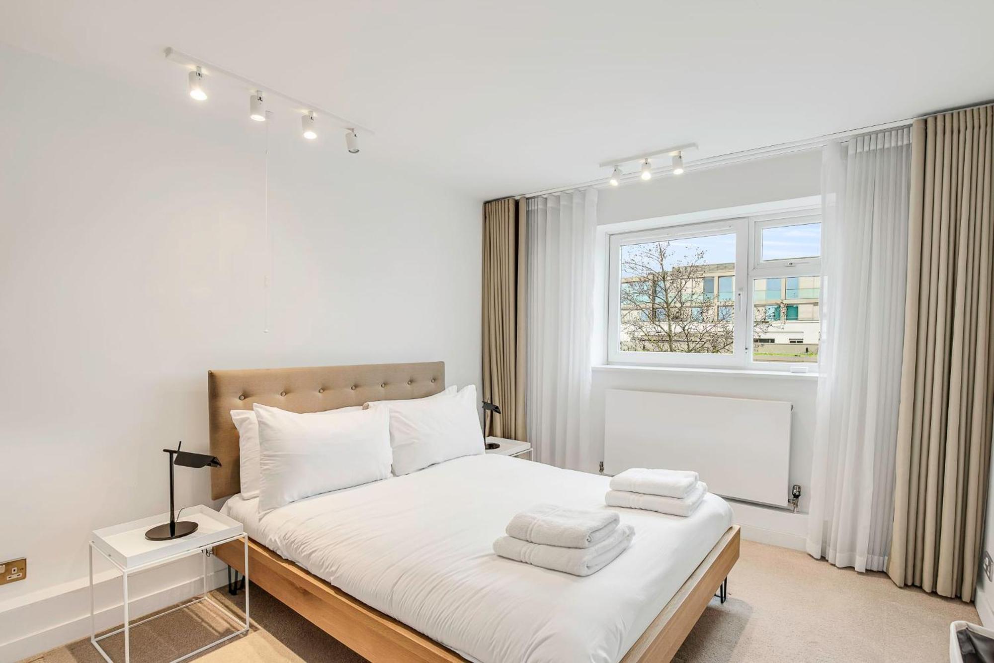Appartement Bright And Spacious Belgravia Londen