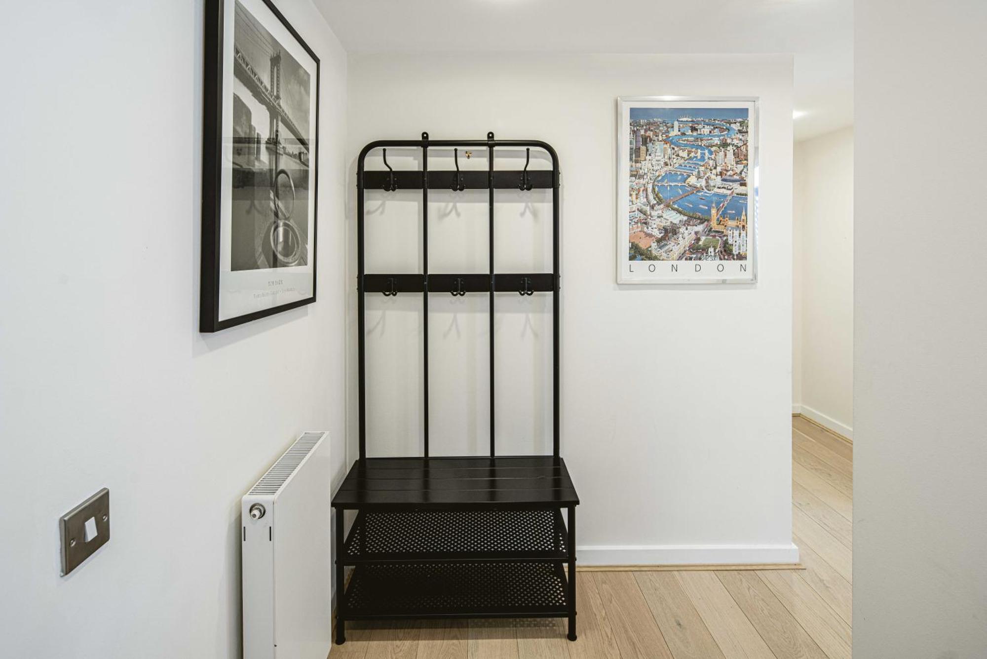 Beautiful Penthouse With Private Terrace In Greenwich Peninsula Appartamento *