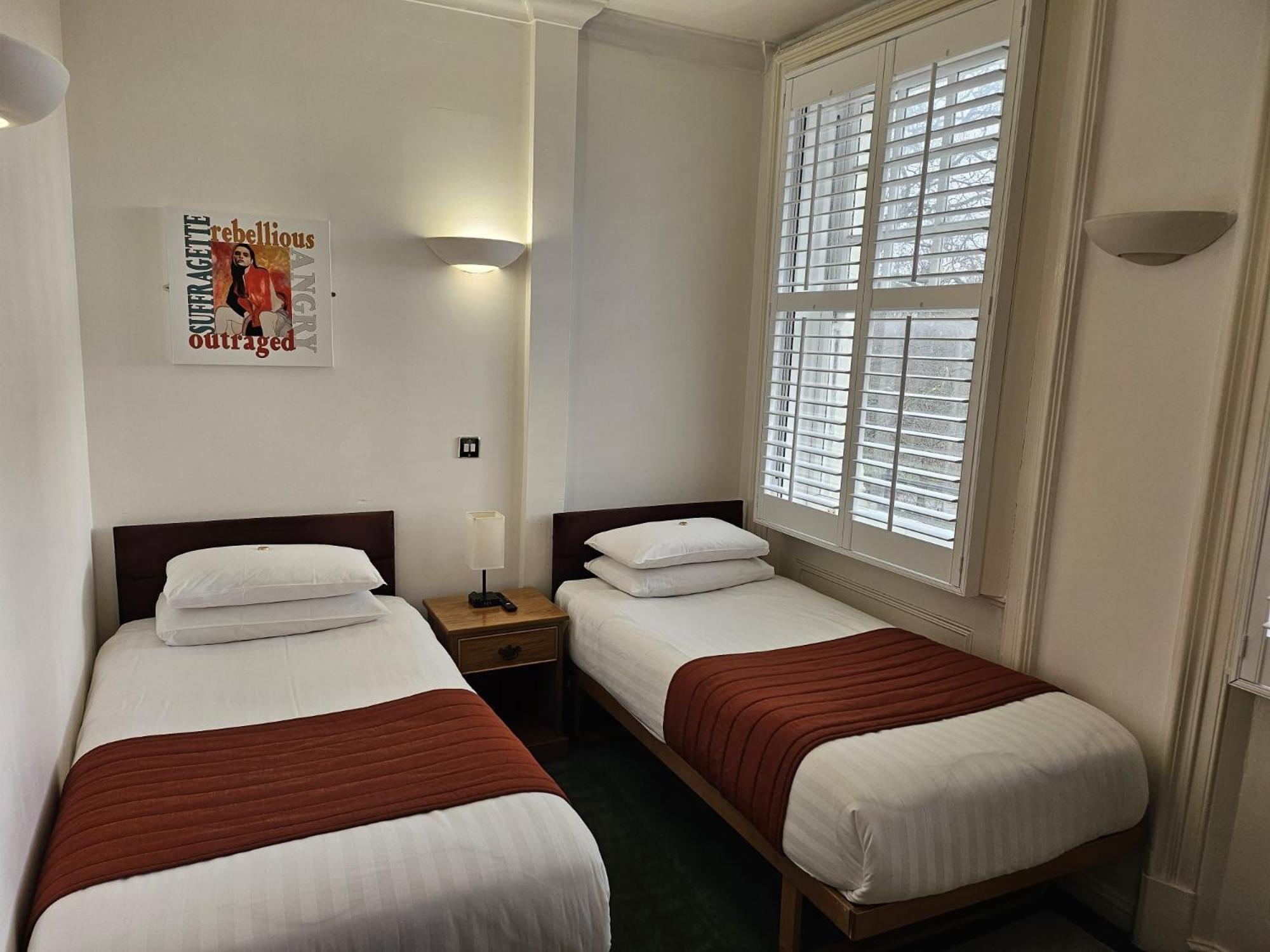 63 Hotel 3*