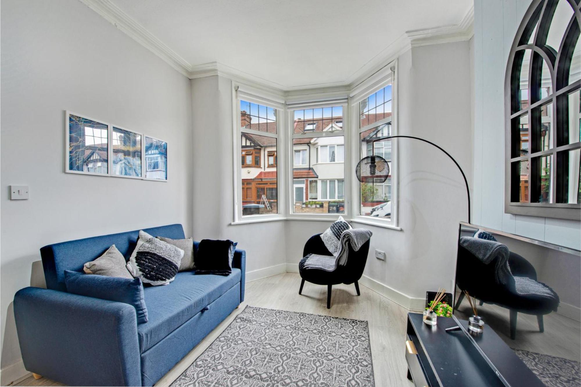 Lovely - Park Views & Ideal Transport Links * London