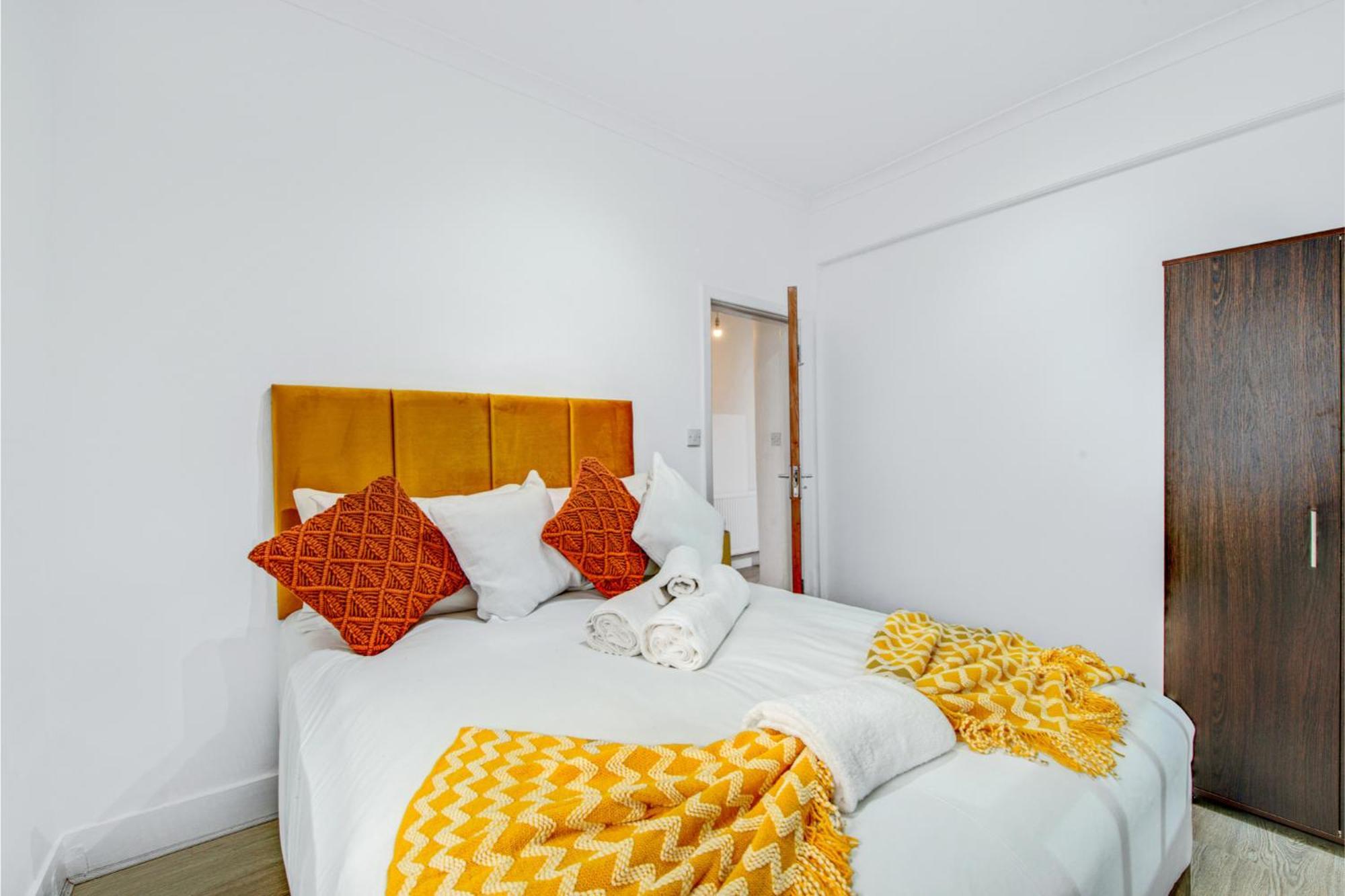 Lovely - Park Views & Ideal Transport Links * London