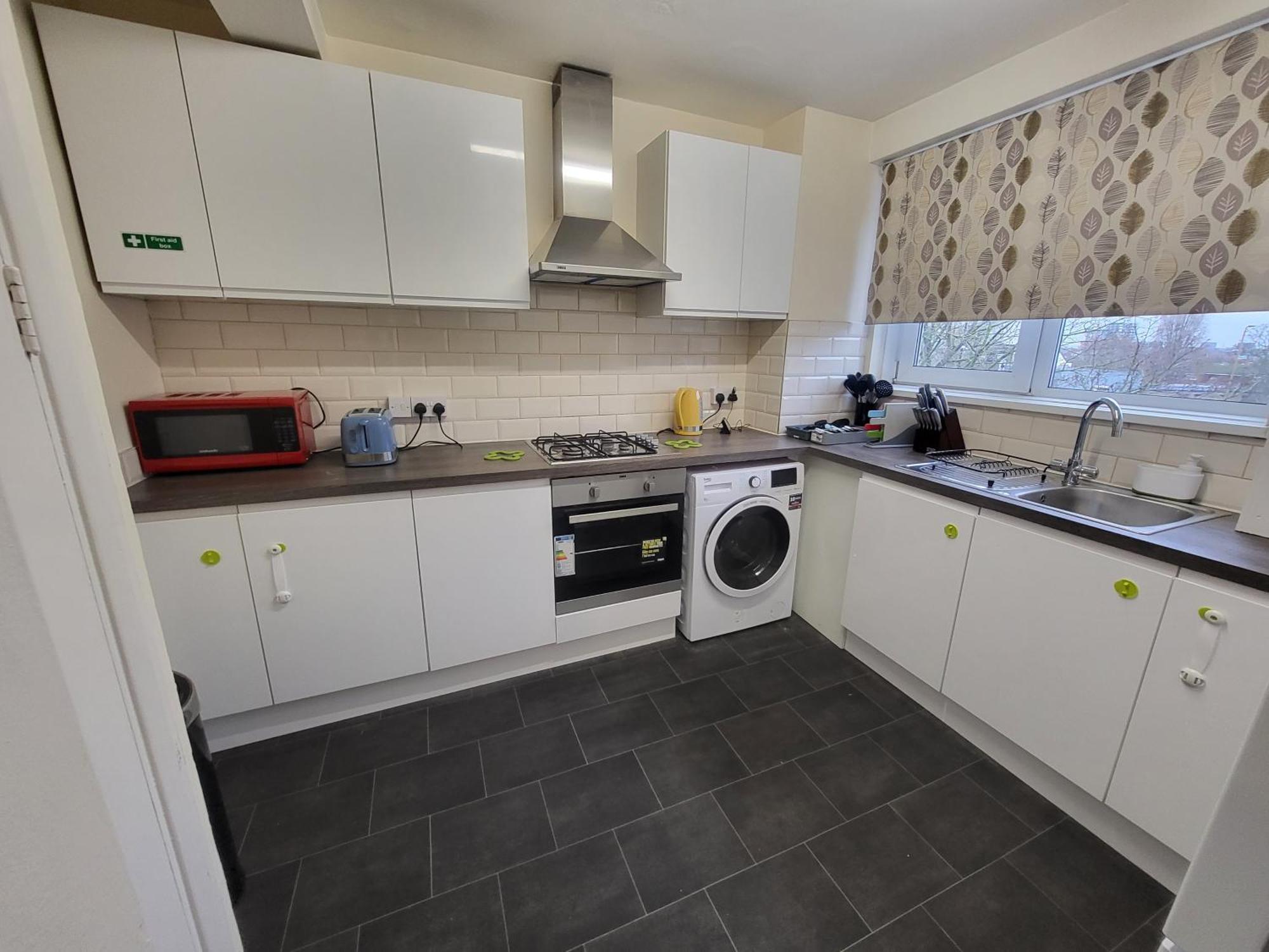 Apartment Garland Modern Spacious Flat,