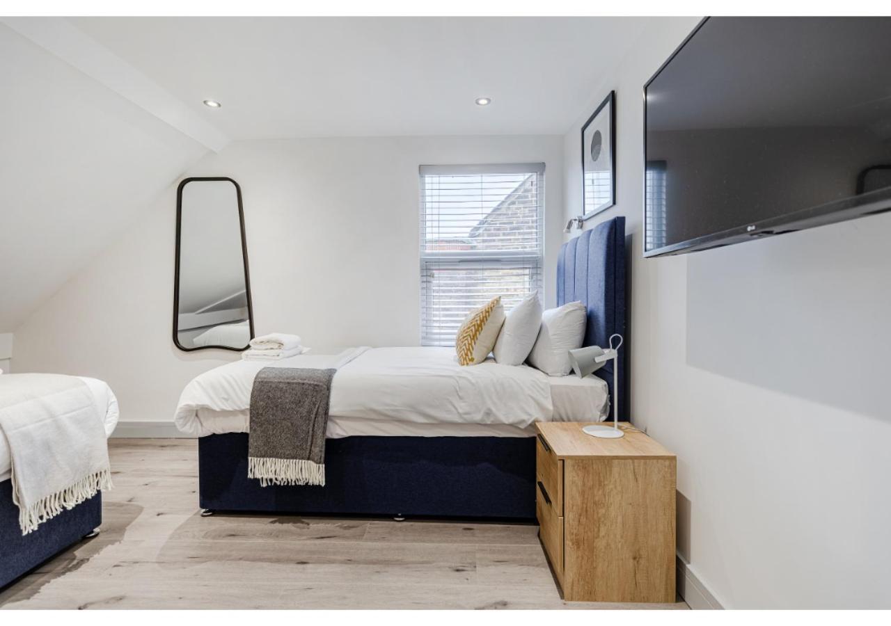 Cozy And Stylish 2 Bedroom Flat In Greater Londen