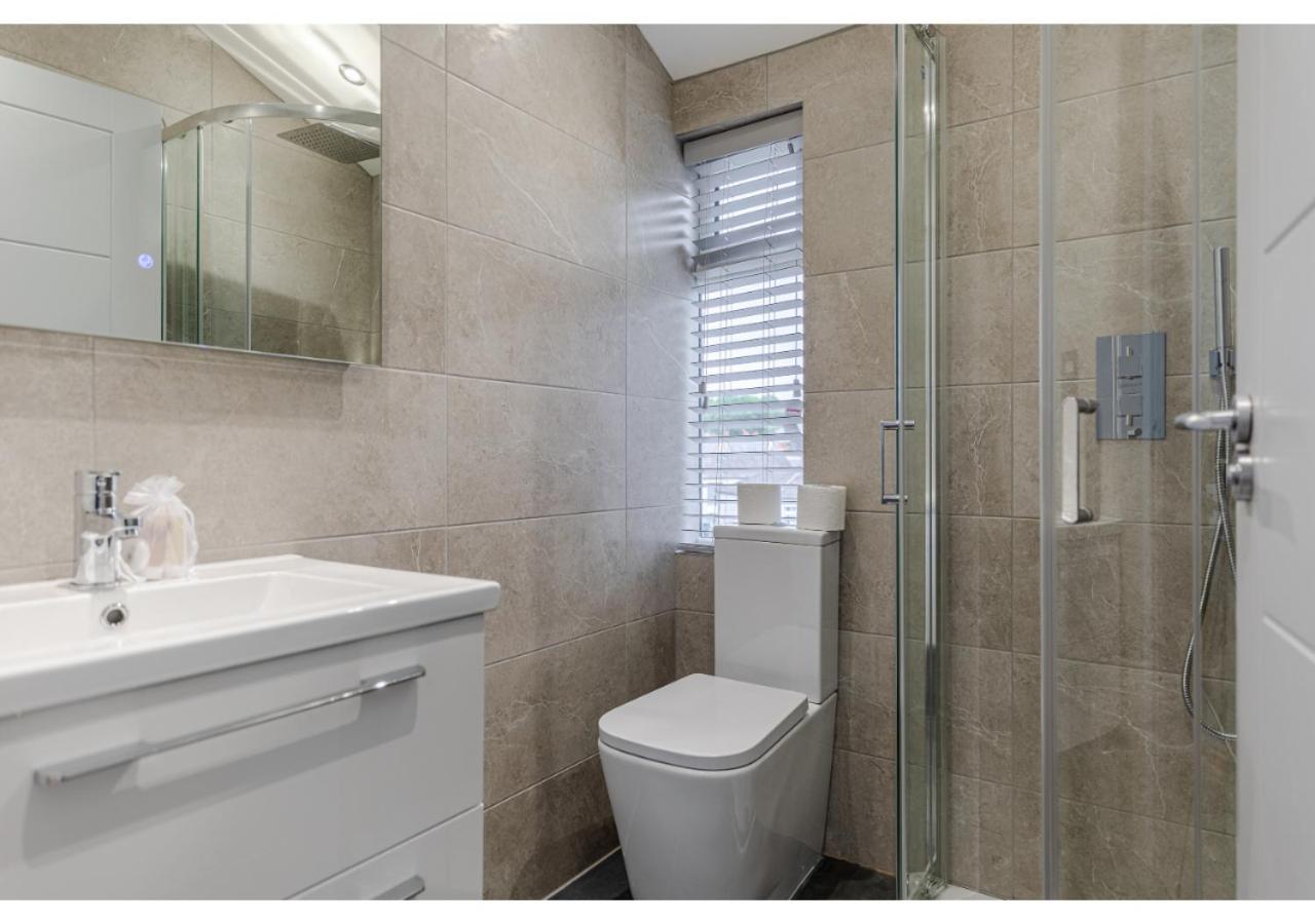 Cozy And Stylish 2 Bedroom Flat In Greater Appartement *