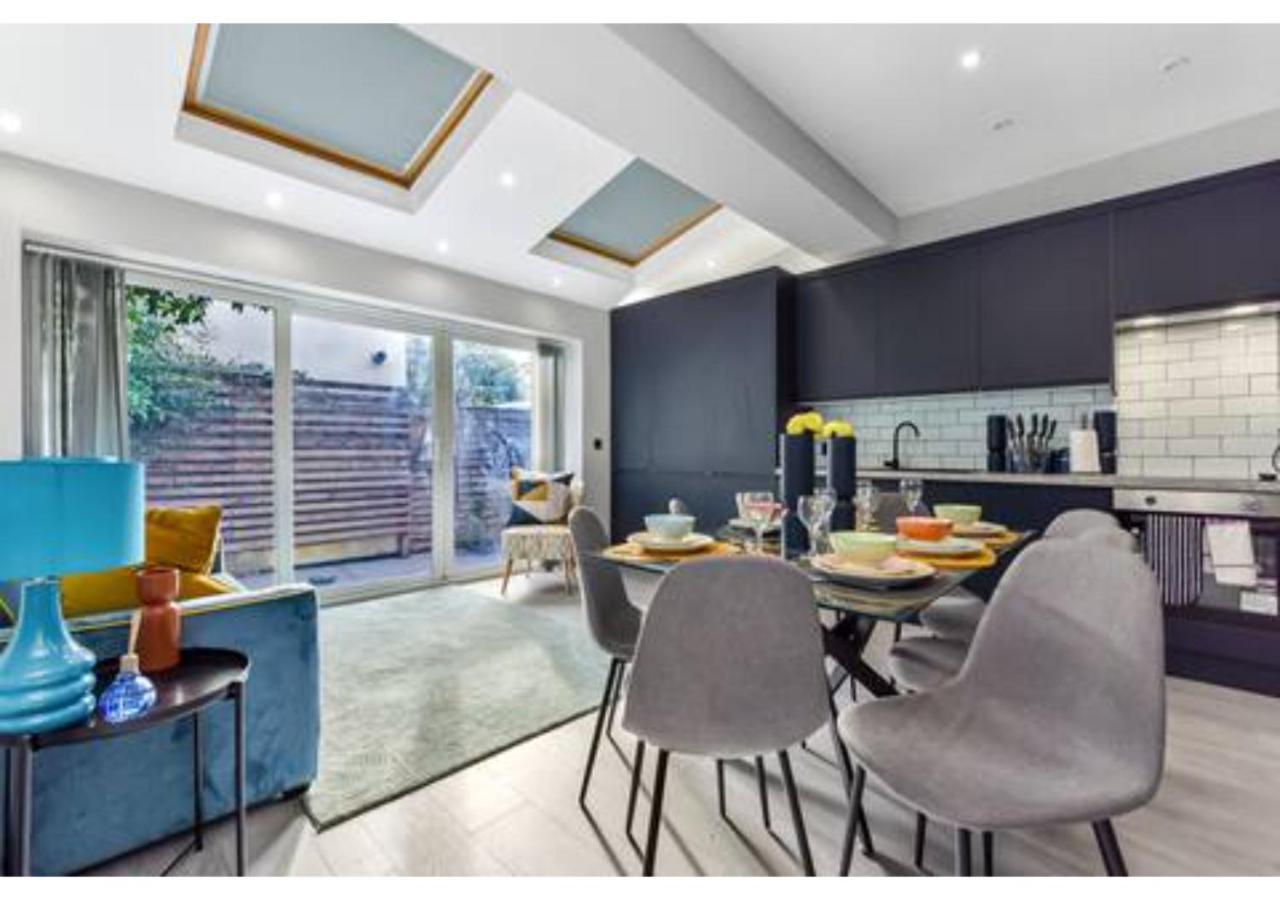 Three Bedroom - Perfect For Large Groups Appartement