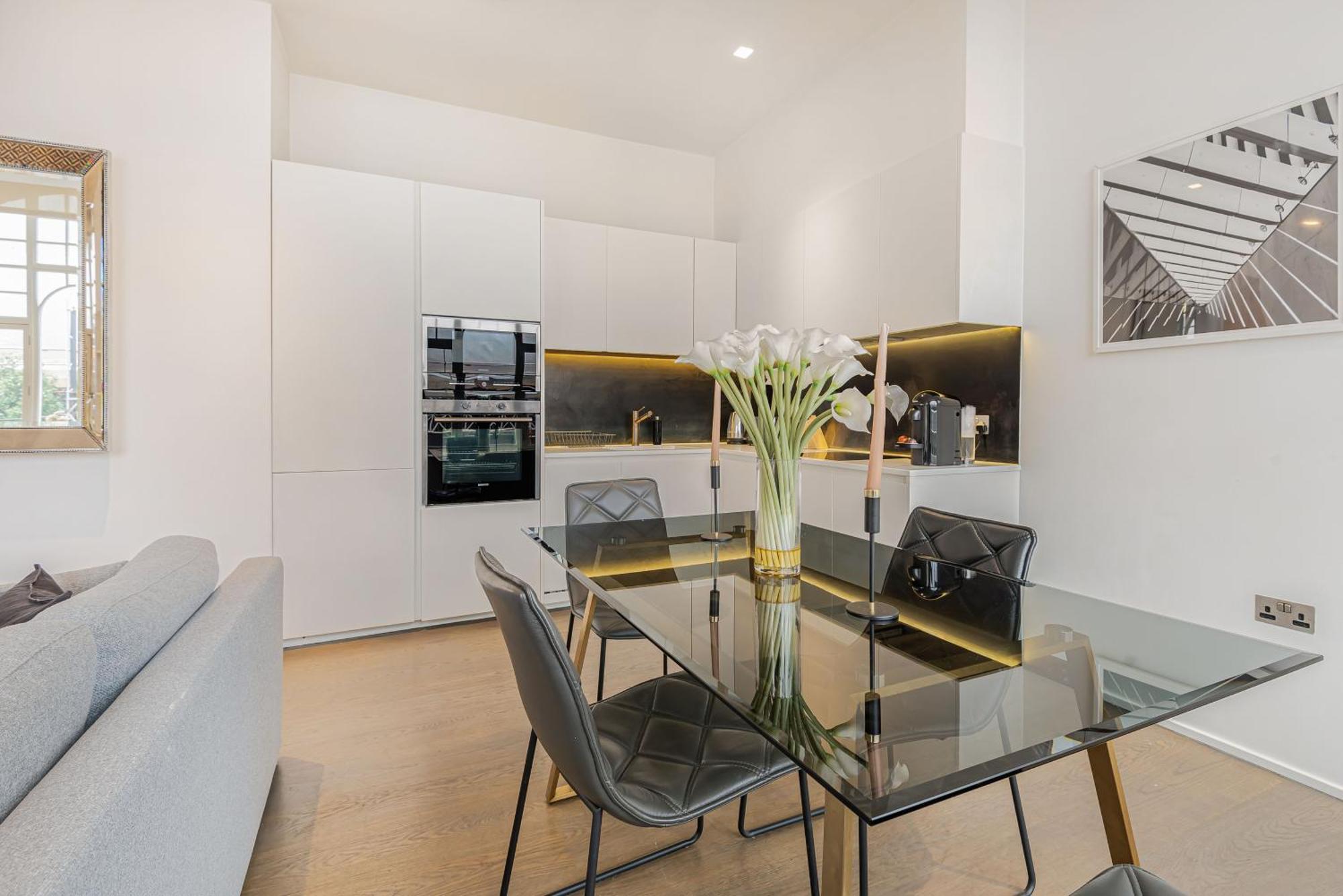 Apartment The Premium Oxford Street Area London