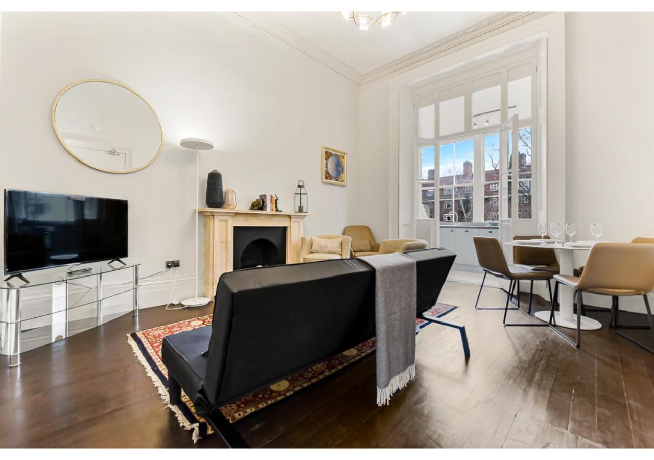 Leilighet Upscale Urban Haven: Luxury Flat