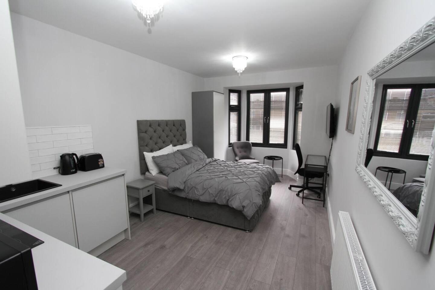New Cosy In London! Lägenhet *