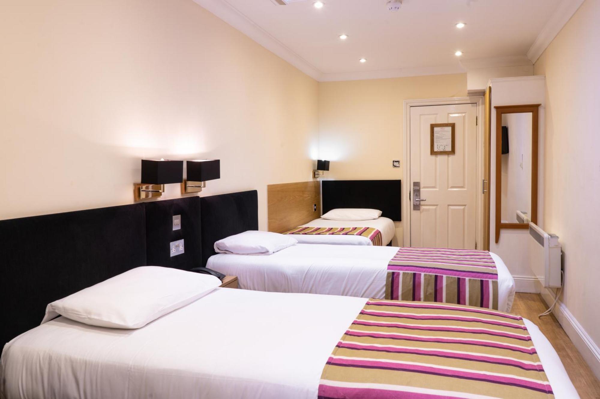 Athena Hotell