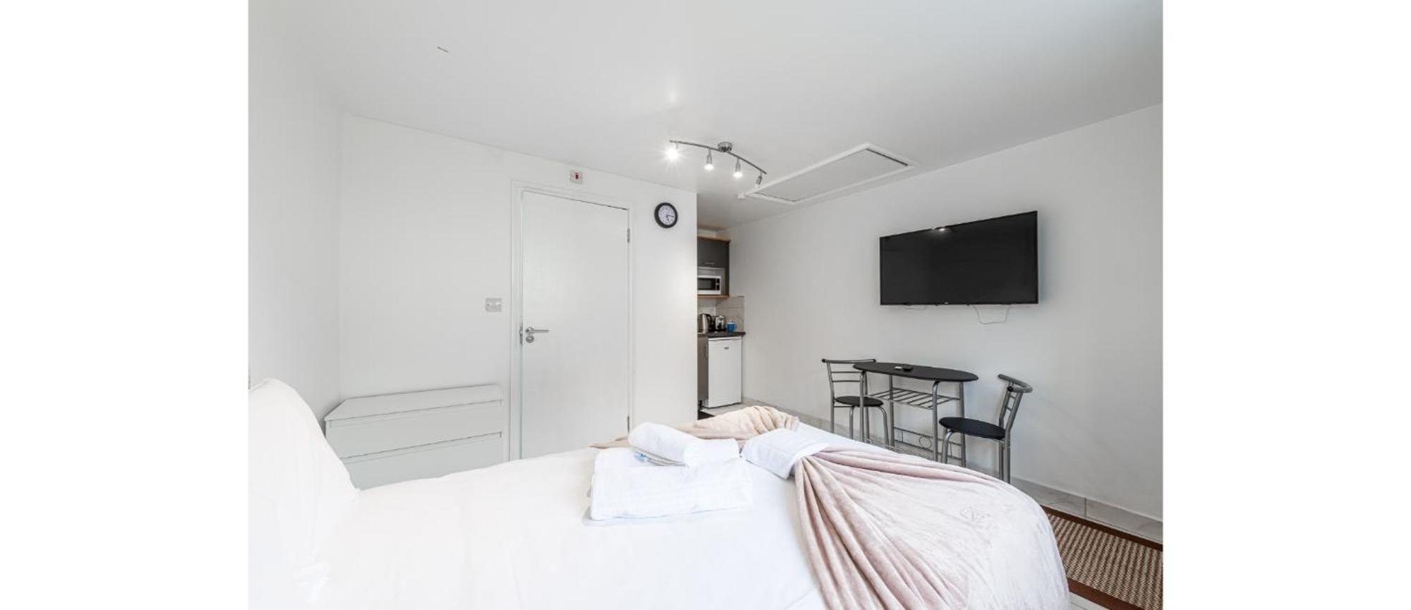 Leilighet Newly Renovated Cozy Studio #2