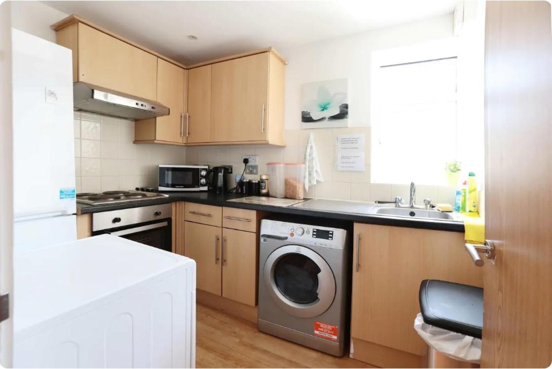Privat bolig Lovely Private Bedrooms In Euston Station - 121 *