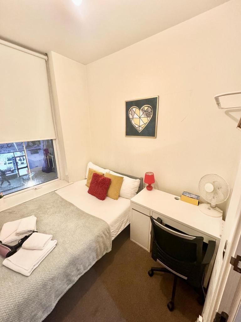 Pensionat Metropolitan Coziness Private Bedrooms In Euston Station 161 London