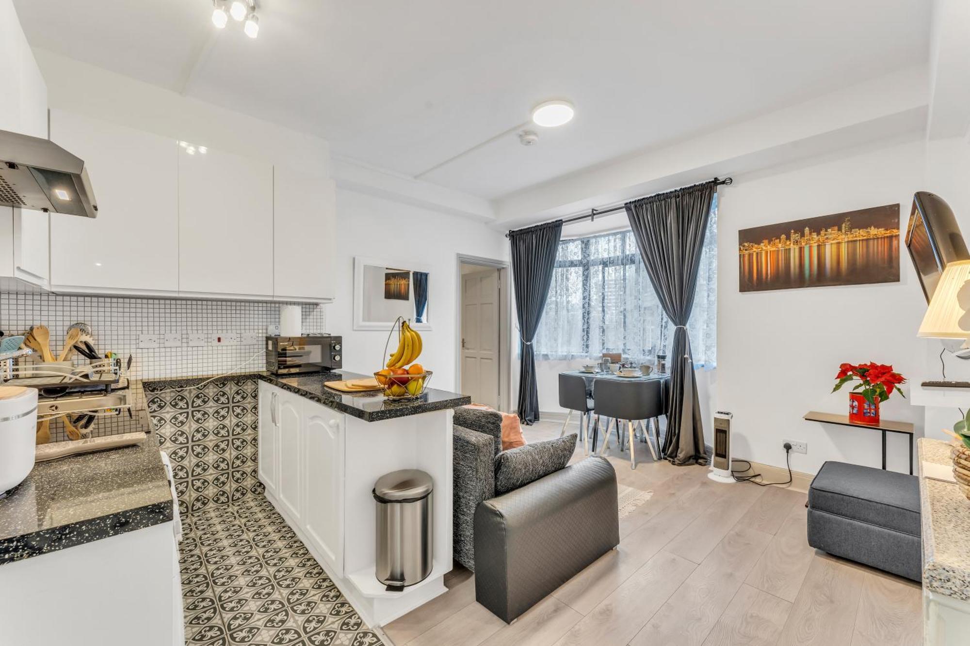 London, Near, Marble Arch, Oxford Street, Mayfair, One Bedroom Apartment