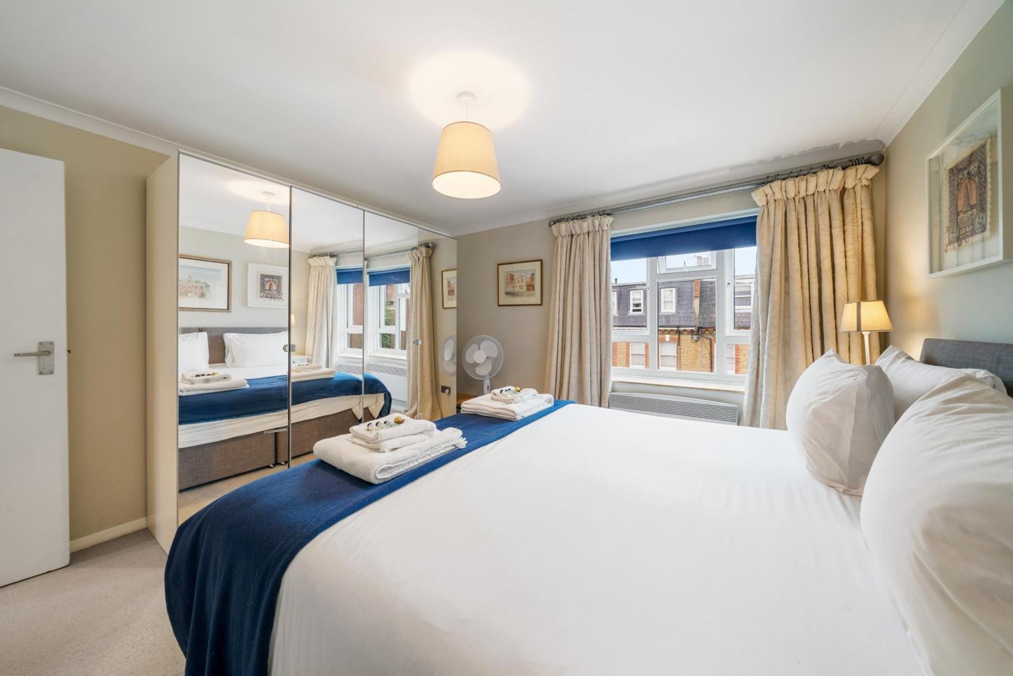 Bright & Cosy Gem ~ Battersea Park View ~ King Bed Appartement