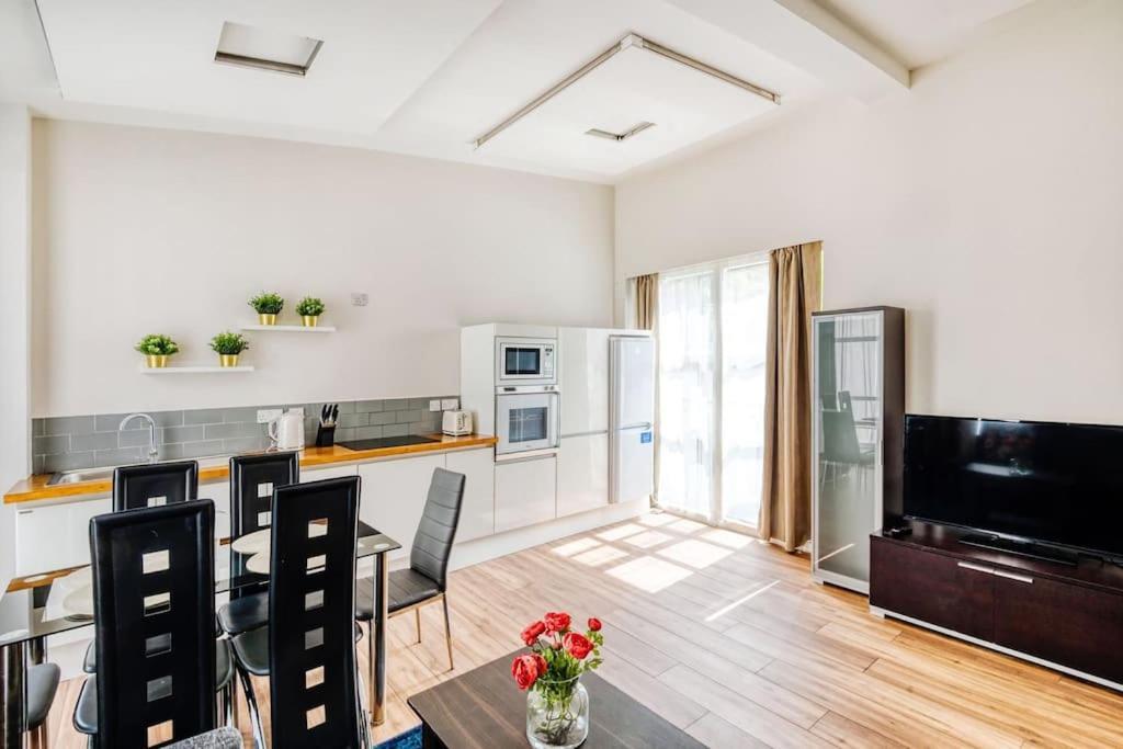 Lägenhet 2 Bedroom Flat Edgware Road
