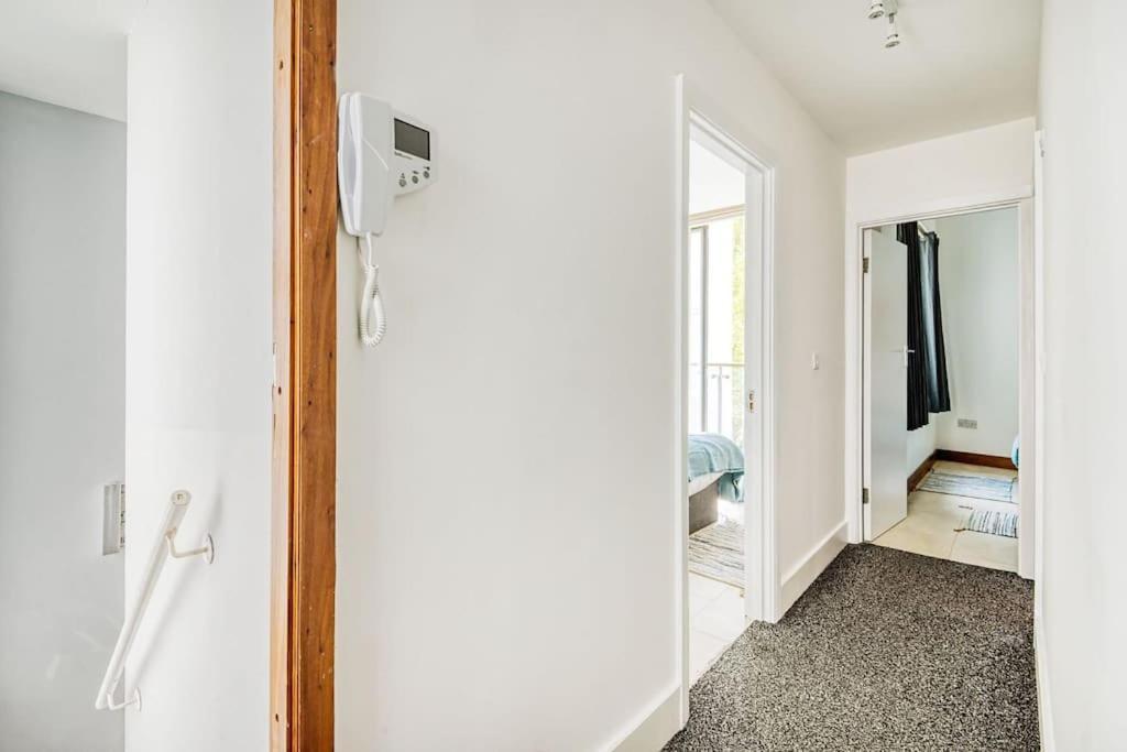 Lägenhet 2 Bedroom Flat Edgware Road