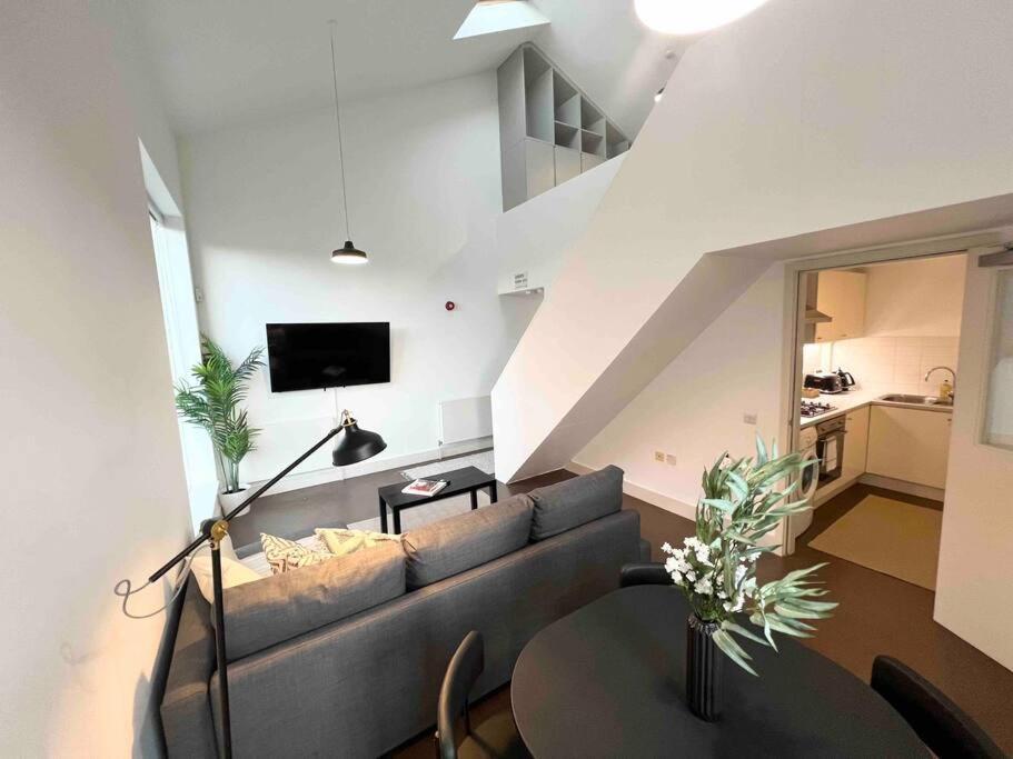 Camden Loft Apartment! Appartement Londen
