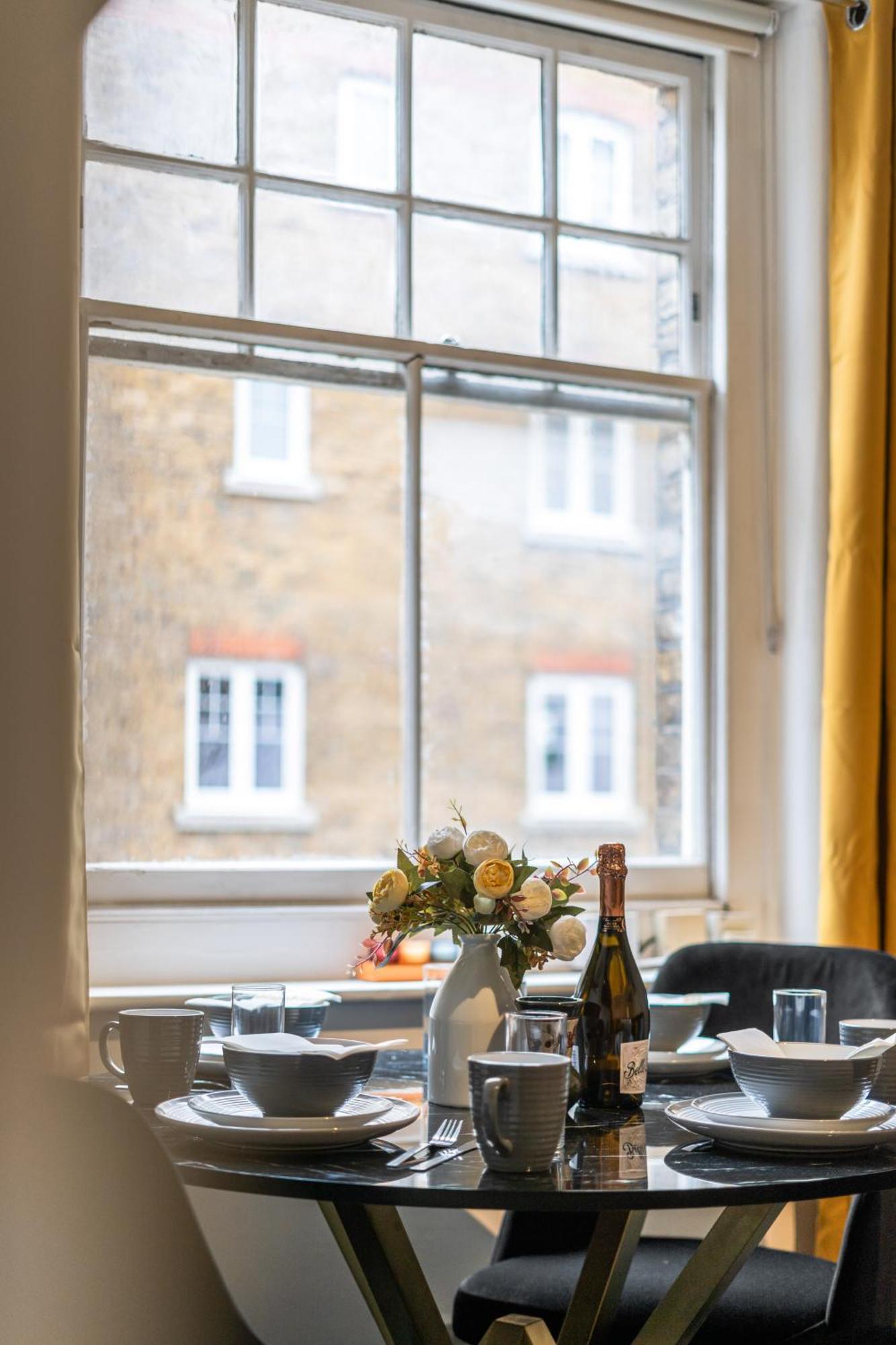 Chic Urban Retreat 1 Bedroom Gem In Covent Garden Leilighet