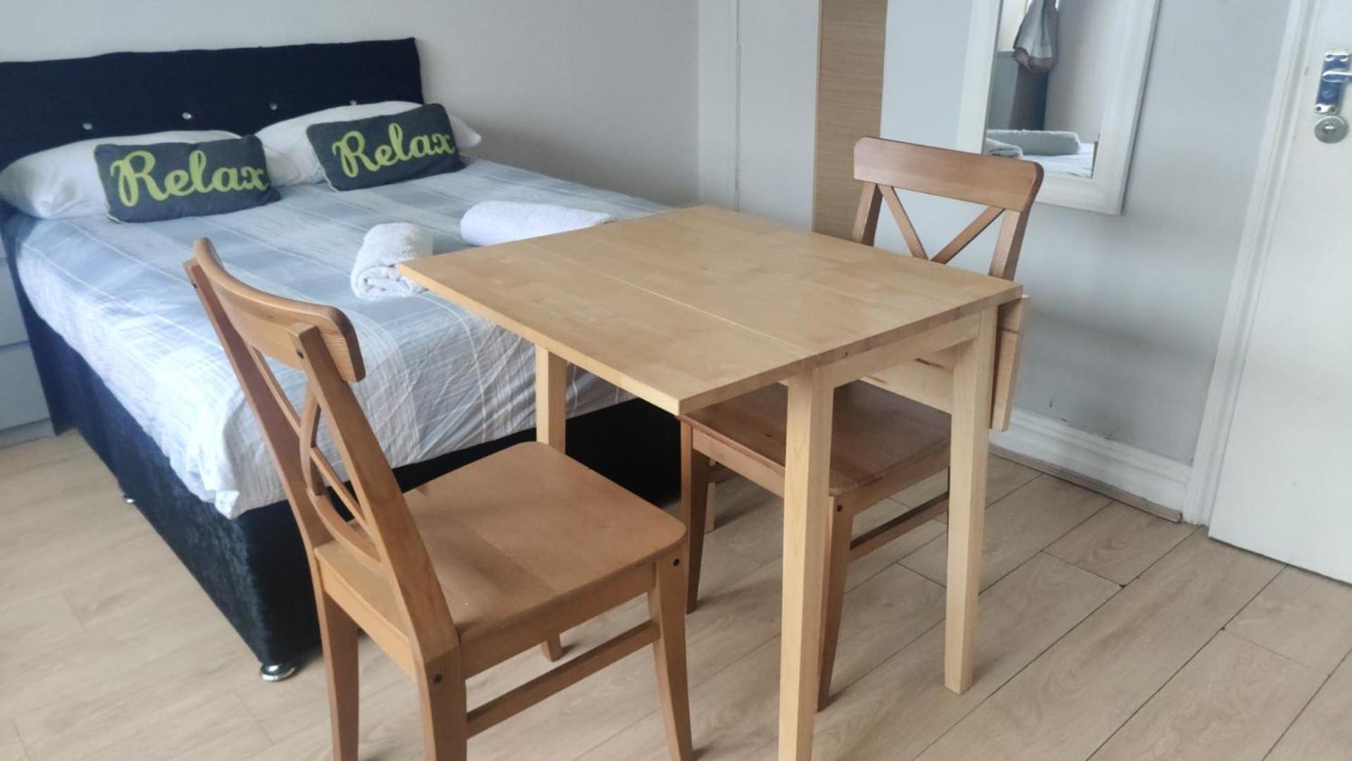Apartment Studio On Golders Green Road