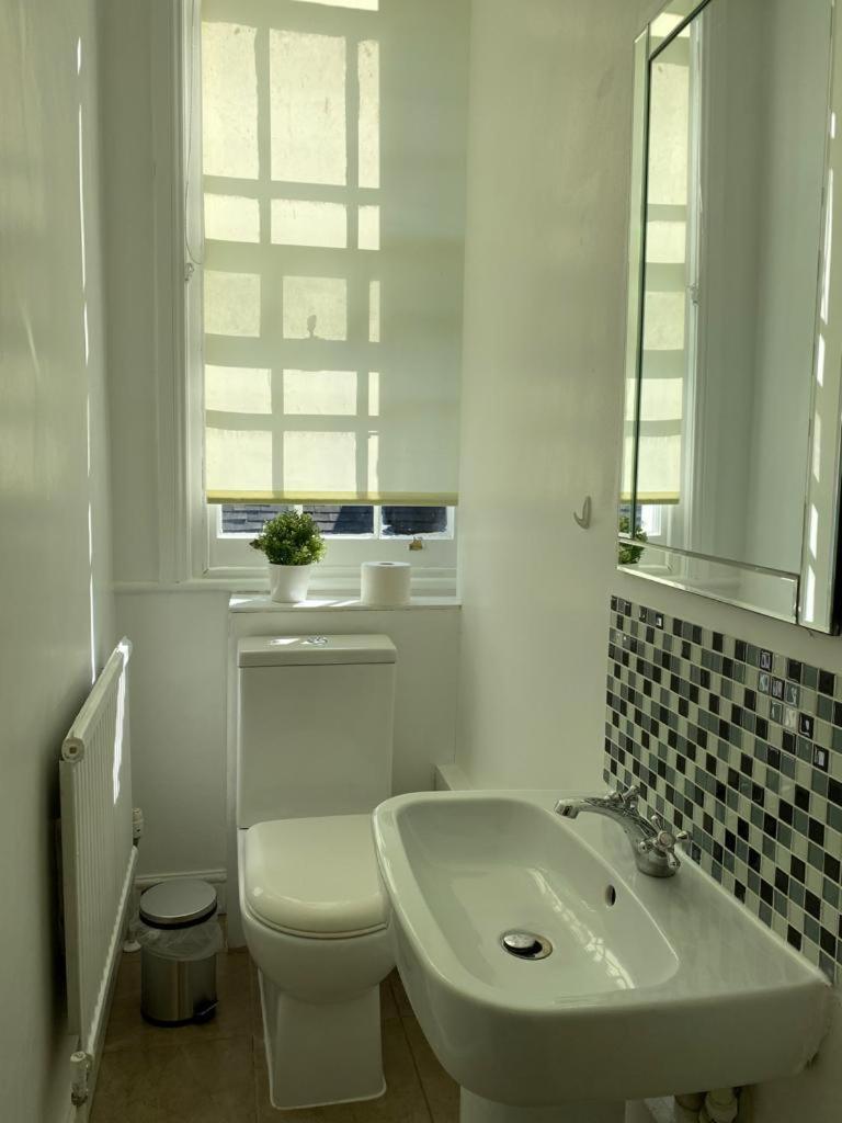 Lovely Private In Camden, Accommodatie bij particulieren