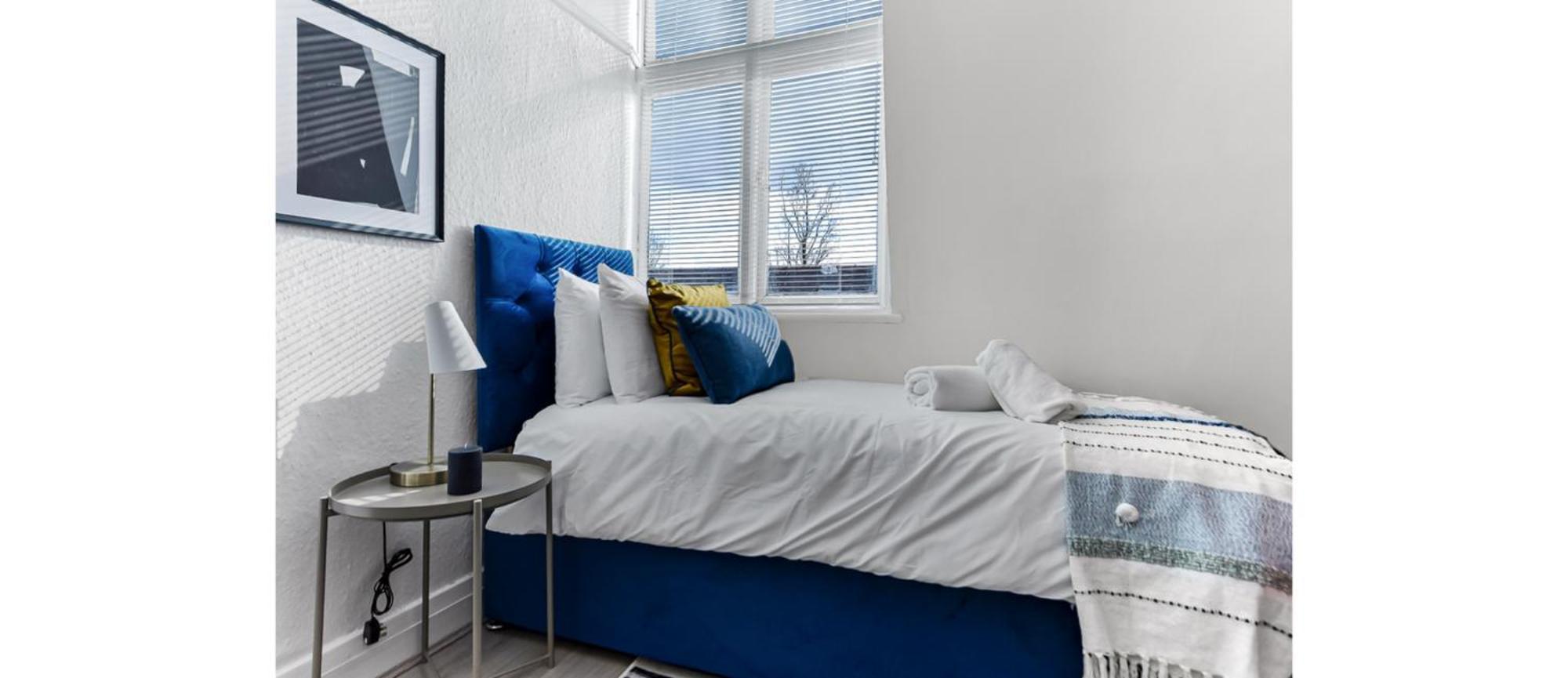 Stylish Living: 3-bd Close To Everything! Leilighet *