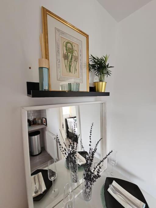 Lägenhet Stylish Putney Village Flat *