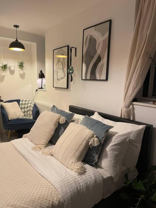 Stylish Putney Village Flat Lejlighed