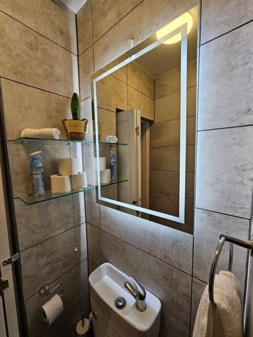 Fulham One Bedroom Flat * London