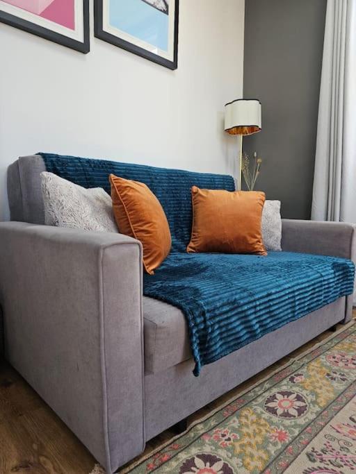 Cosy And Quiet One Bedroom Thames Flat Leilighet London