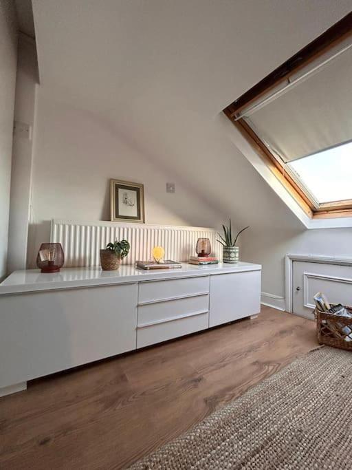 Charming Fulham Flat Appartamento Londra