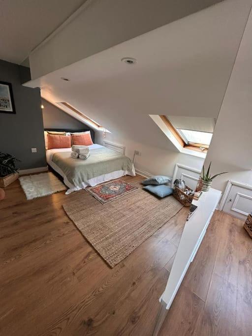Appartamento Charming Fulham Flat Londra