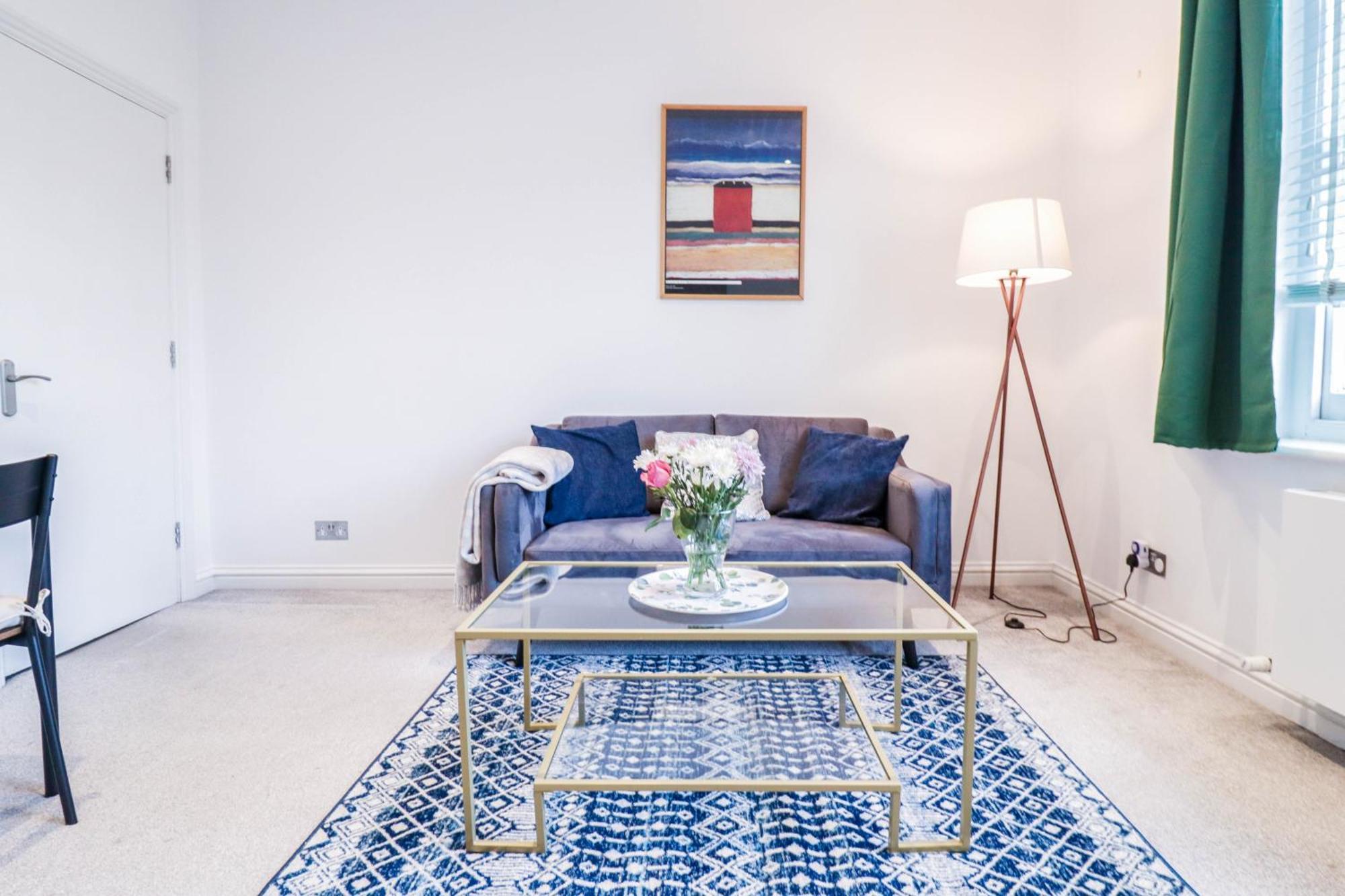 Stylish 1 Bedroom In Lägenhet London