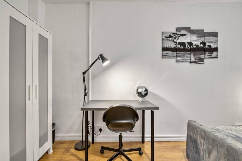 Lägenhet Peaceful 2-bed South Bank London
