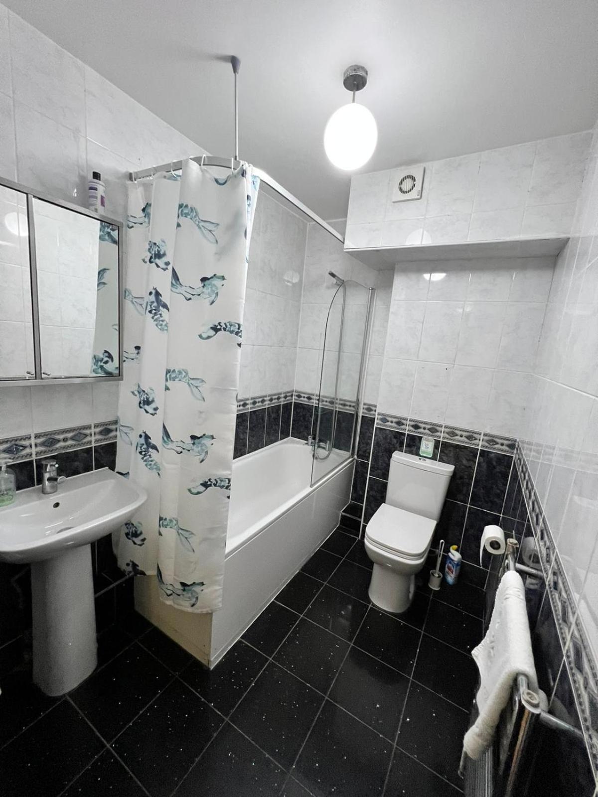 Shoreditch - Lovely Two-bedroom Londra