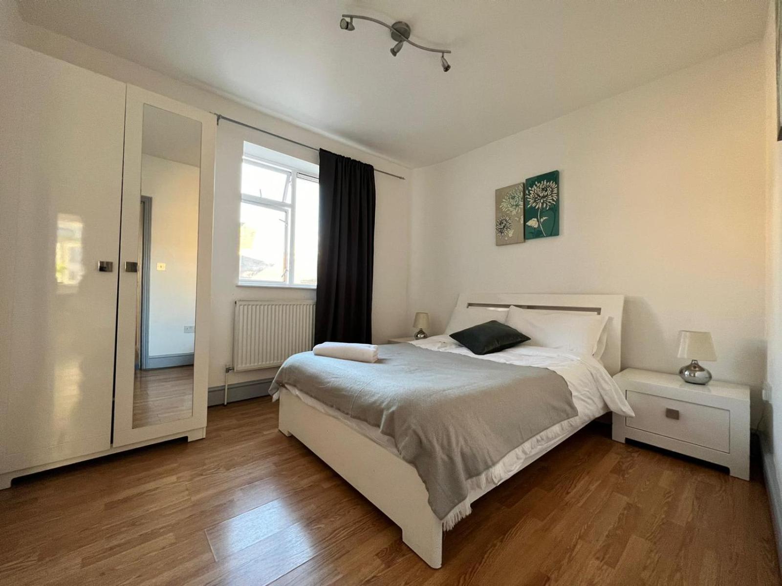 Shoreditch - Lovely Two-bedroom Appartamento Londra