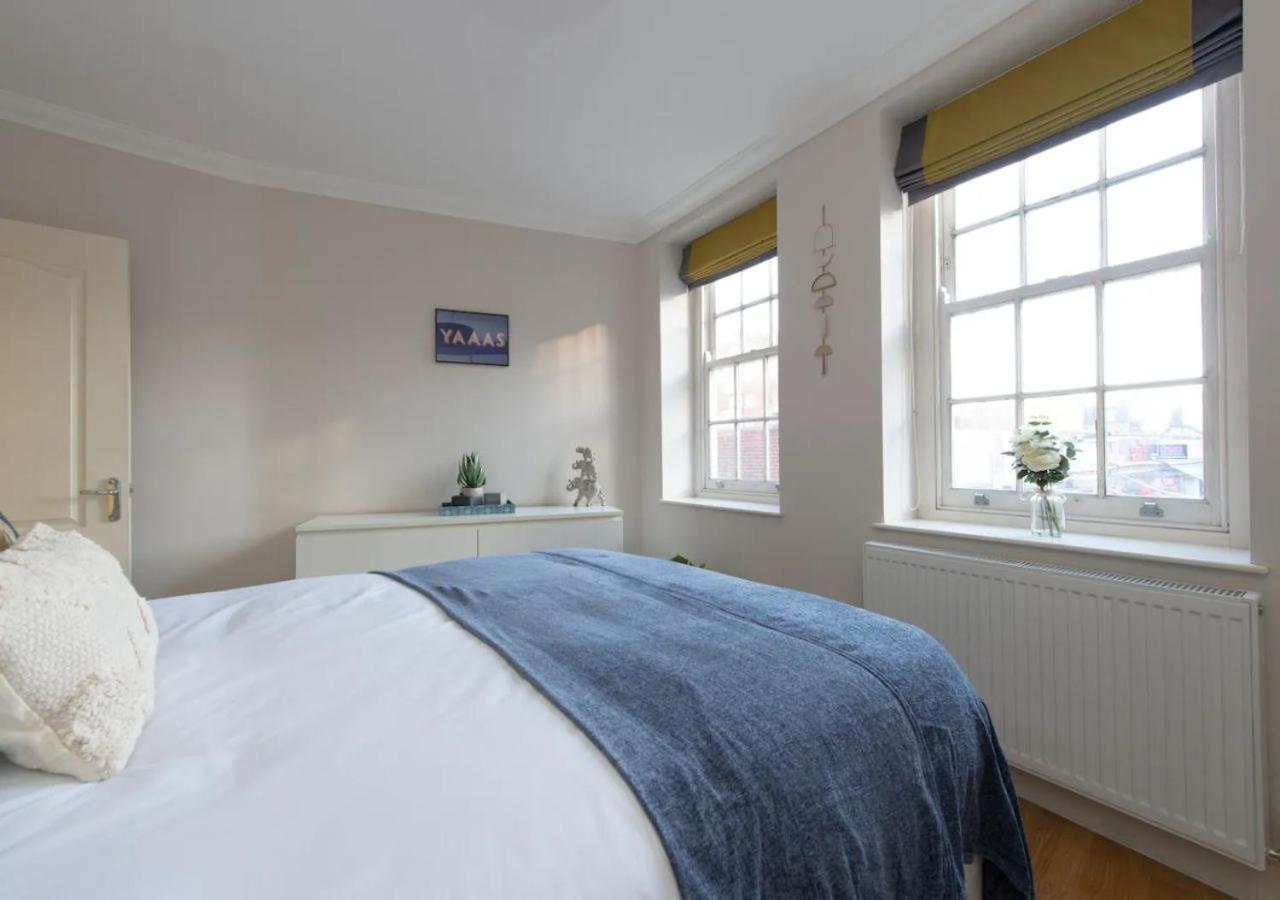 Welcoming And Radiant - One Bedroom In The Heart Of South London